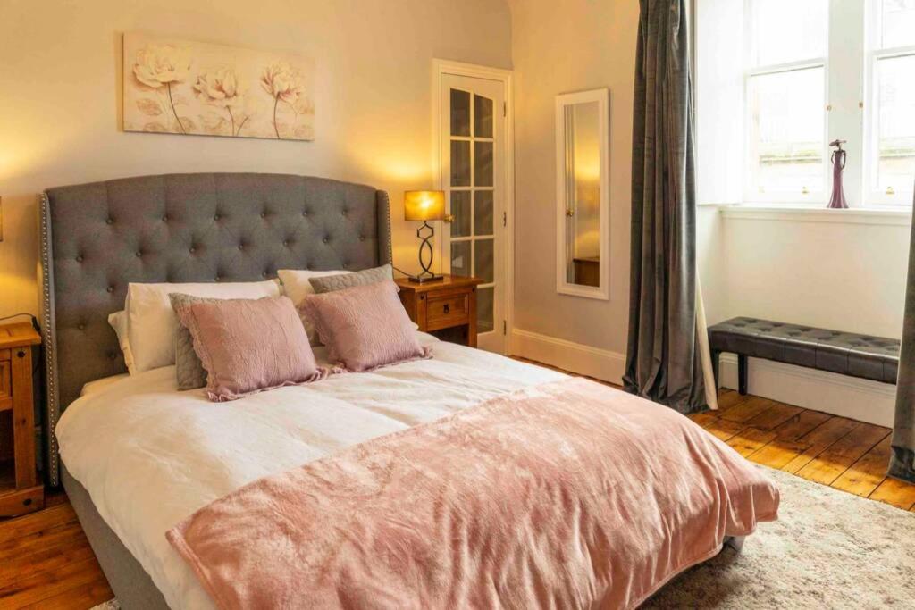 Spacious City Centre Apartment Full Of Character Inverness Luaran gambar